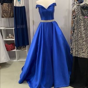Blue pageant/prom dress